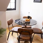 Joivy Luxury Flat Near Edinburgh Castle